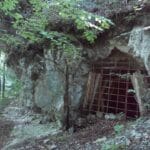 Екскурсія до скель Соколине бердо