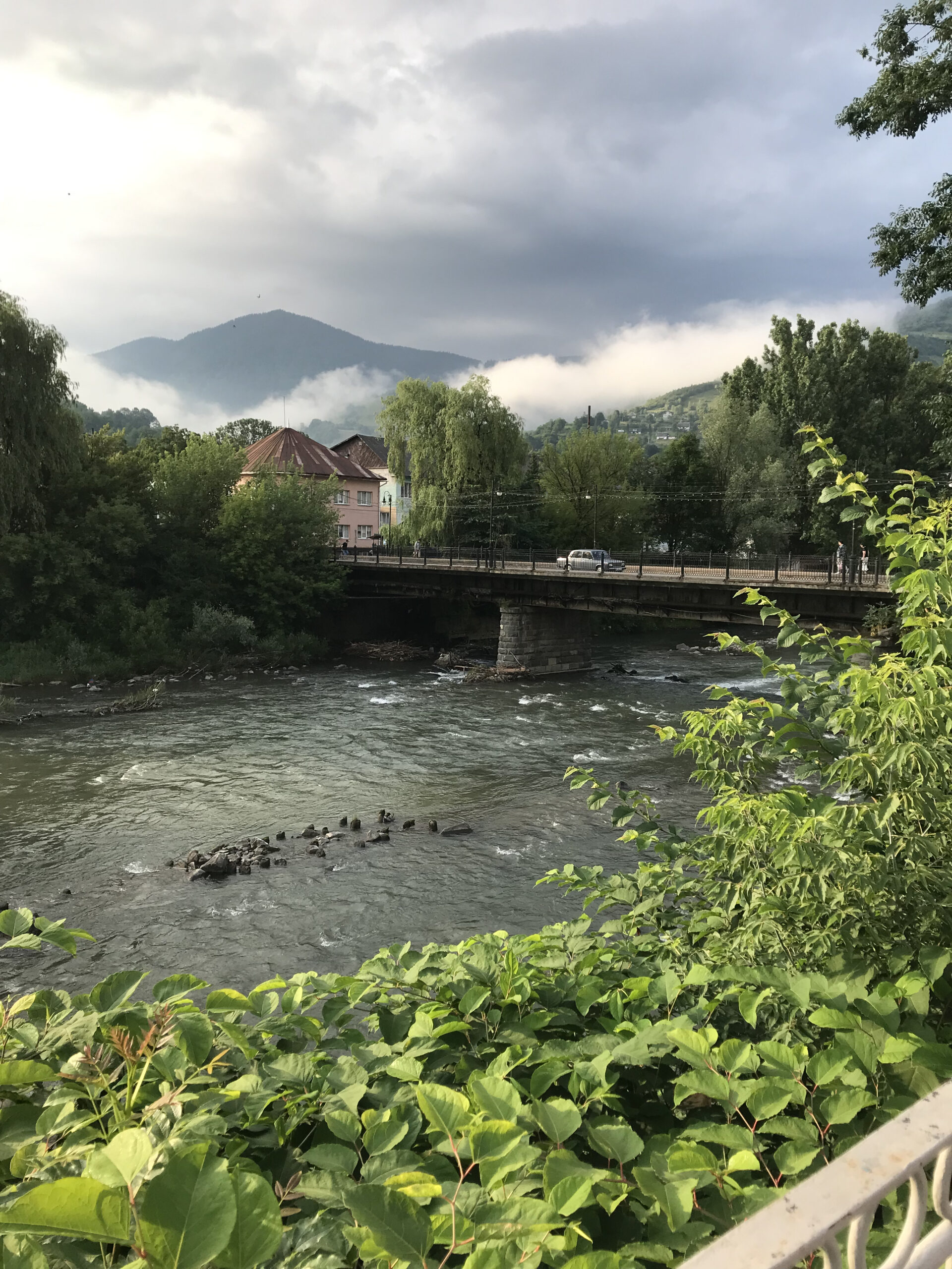 Рахів річка